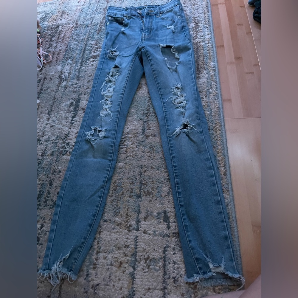 Ripped jeans